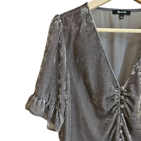 Madewell Women’s Velvet Blouse Button Front Puff Sleeve Ruffle Grey Size 14 - Picture 3 of 9